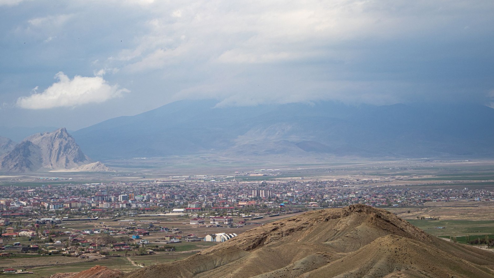 هەڵسەنگاندنی کاریگەریی تۆڕە کۆمەڵایەتییەکان لە دهۆک